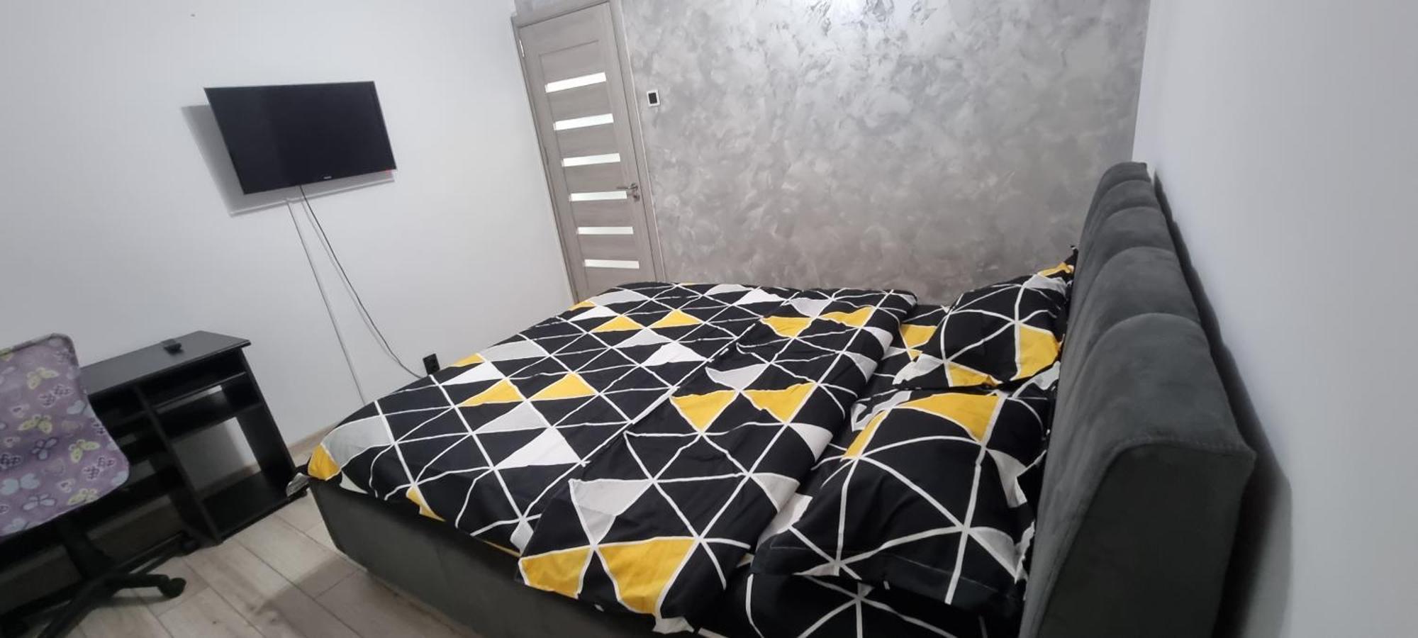 Ilona Apartament 3 Camere Râmnicu Vâlcea Buitenkant foto