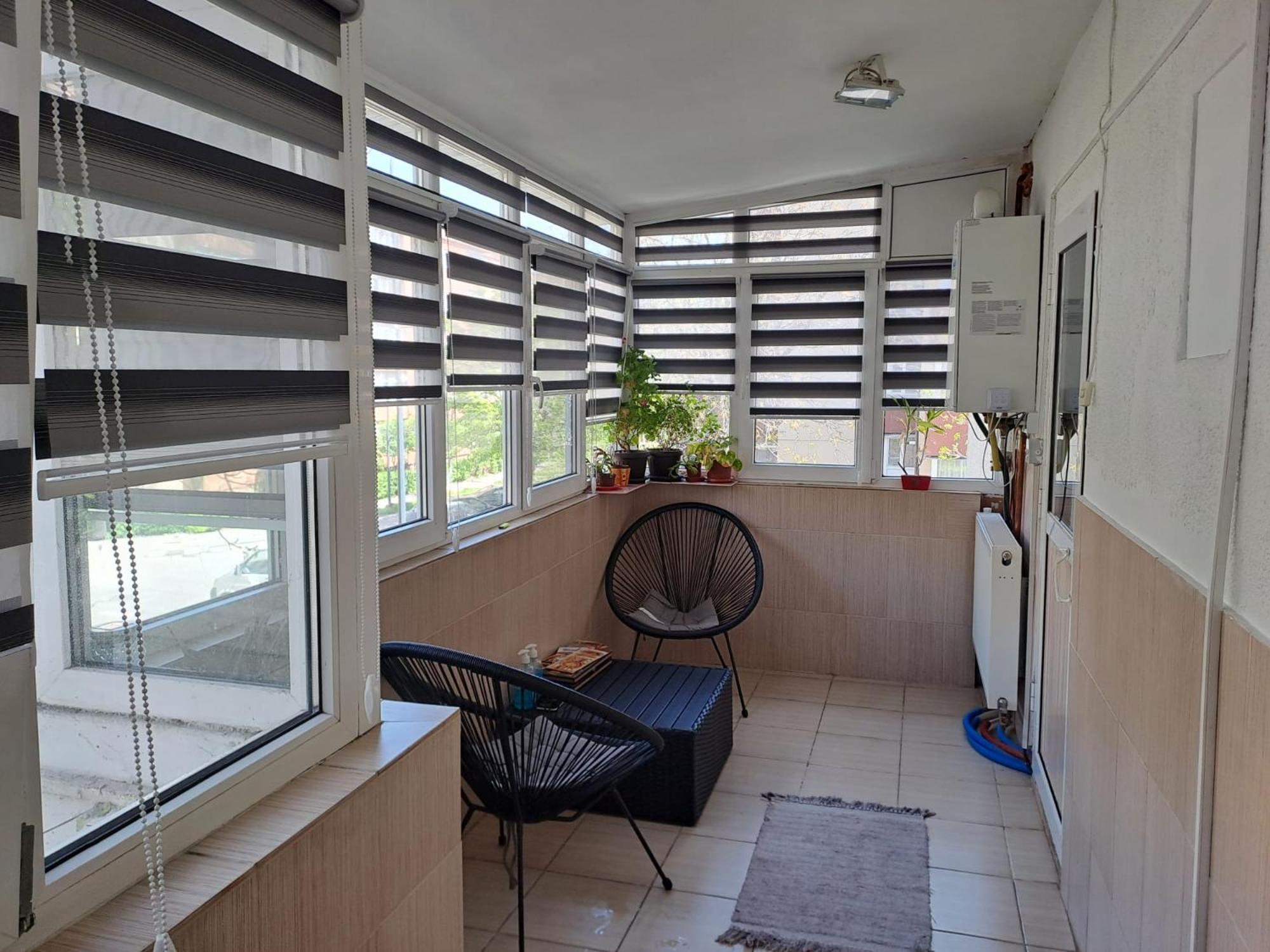 Ilona Apartament 3 Camere Râmnicu Vâlcea Buitenkant foto